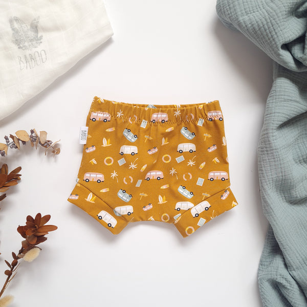 0-3M. Cruze shorts