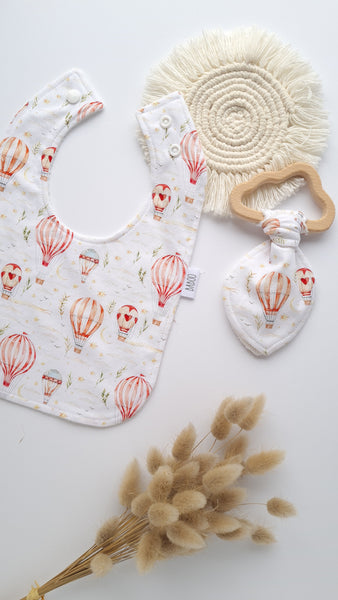 Atlas Feeding Bib