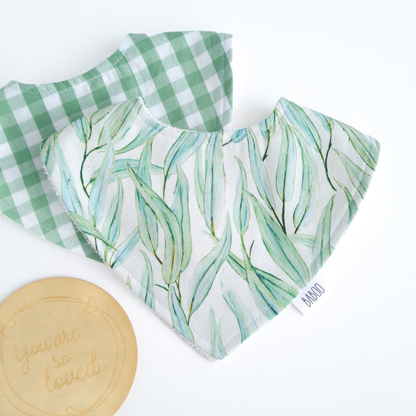 Wren dribble bib