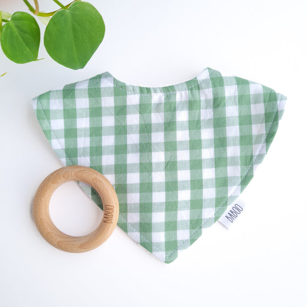 Wren dribble bib