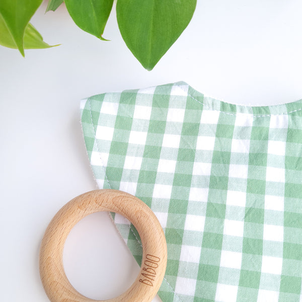 Wren dribble bib