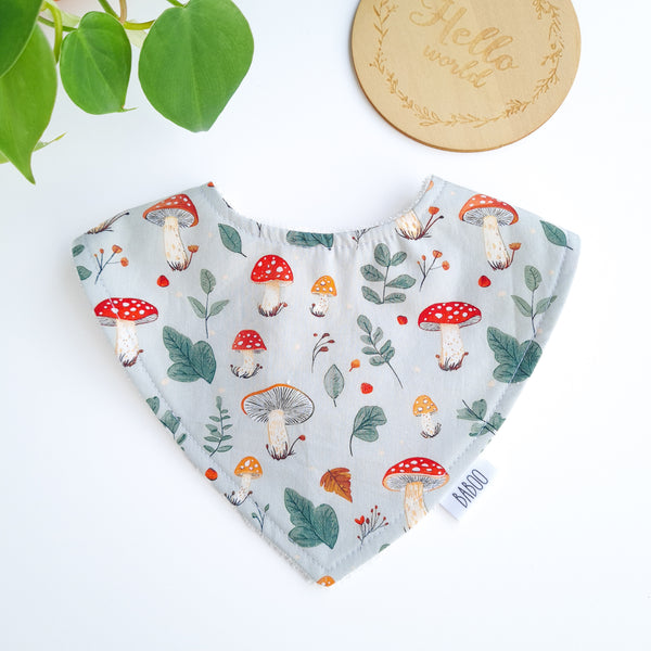 Tūi dribble bib