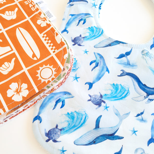 Raglan Feeding Bib