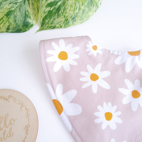Kayla dribble bib