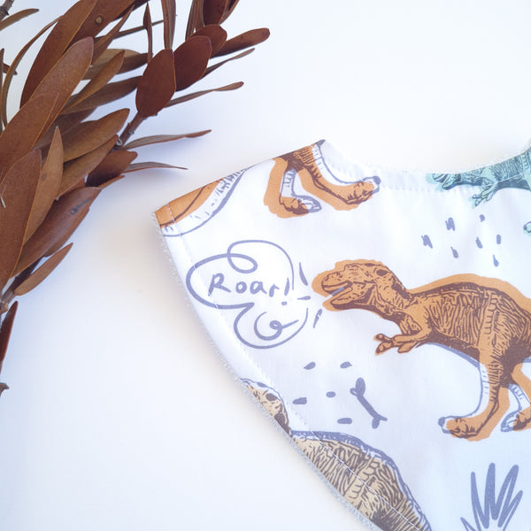 Cohan dribble bib