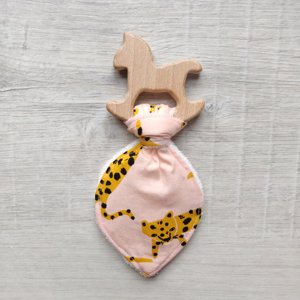 Julia teether